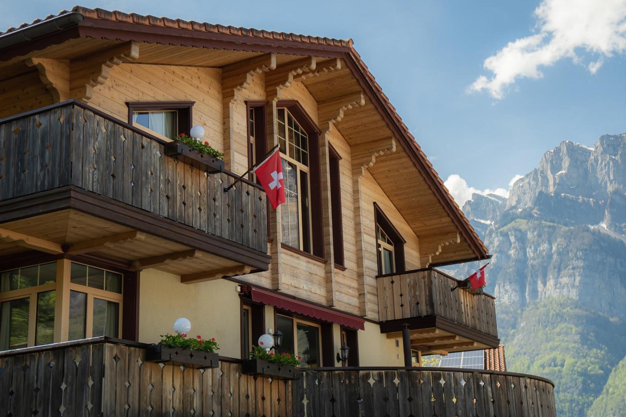 Doodle'S Amazing Chalet -Walensee - Flumserberg - Churfirsten - Heidiland - Pool - Sauna Mols Екстер'єр фото